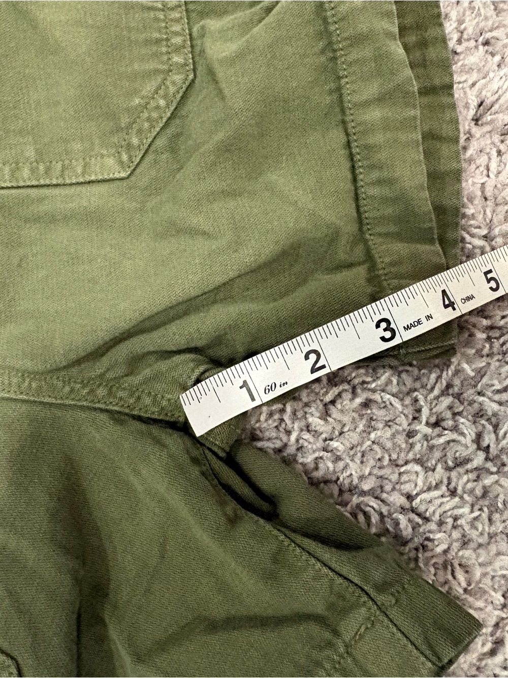 Citizens of Humanity High-Rise Utility Shorts Olive Green - Picture 9 of 15